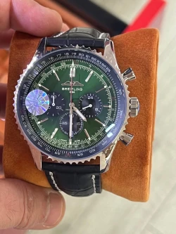 Breitling Navitimer Green Dial Mens Watch